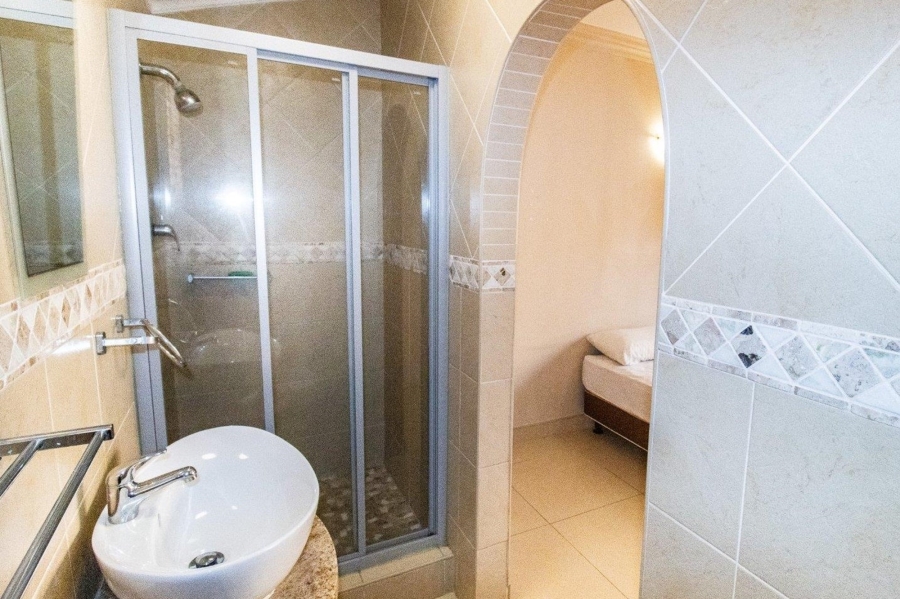 4 Bedroom Property for Sale in Deepdale KwaZulu-Natal