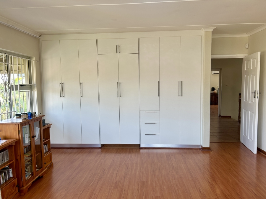4 Bedroom Property for Sale in Sheffield Beach KwaZulu-Natal