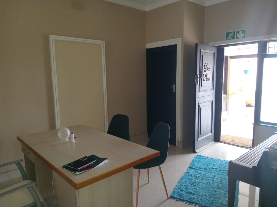 To Let 3 Bedroom Property for Rent in Umhlanga KwaZulu-Natal