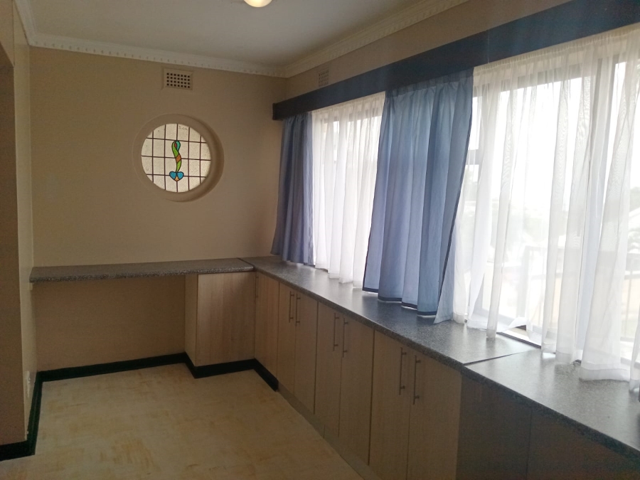 To Let 3 Bedroom Property for Rent in Umhlanga KwaZulu-Natal