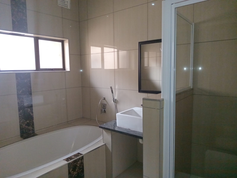 To Let 3 Bedroom Property for Rent in Umhlanga KwaZulu-Natal