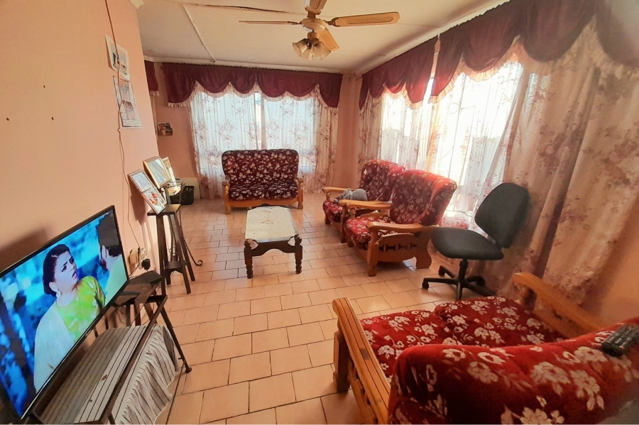 4 Bedroom Property for Sale in Woodview KwaZulu-Natal