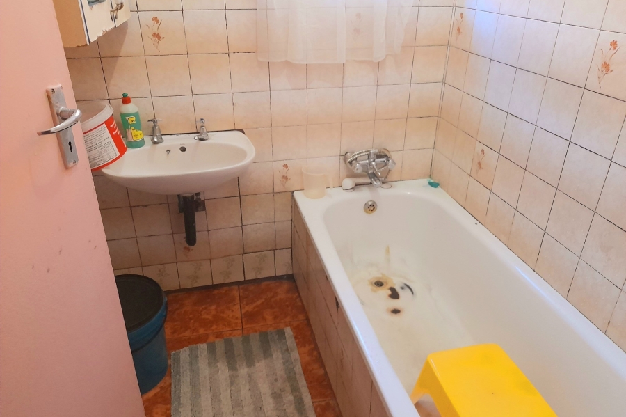 4 Bedroom Property for Sale in Woodview KwaZulu-Natal