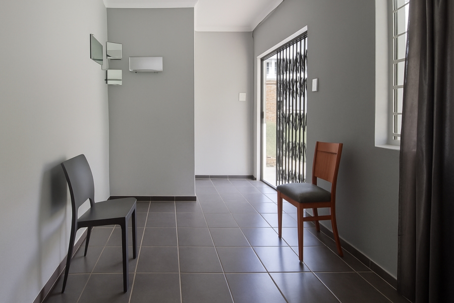 To Let 2 Bedroom Property for Rent in Malvern KwaZulu-Natal