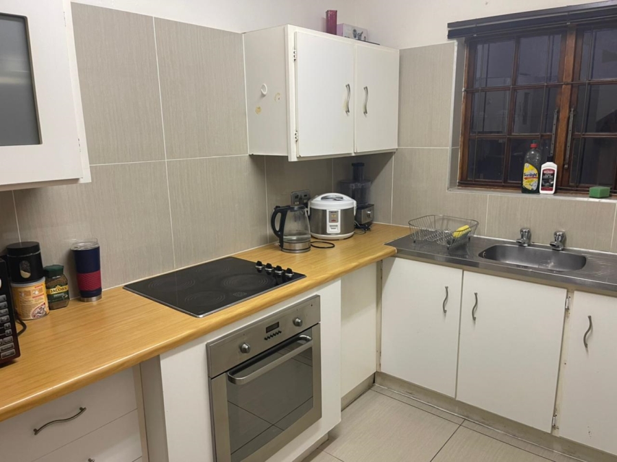 To Let 2 Bedroom Property for Rent in Umhlanga KwaZulu-Natal