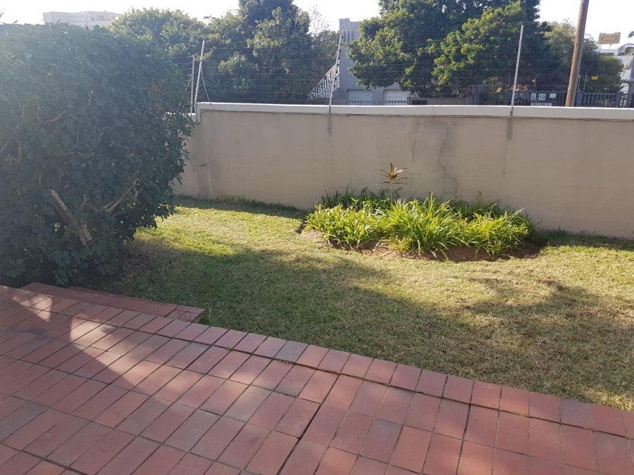 To Let 2 Bedroom Property for Rent in Umhlanga KwaZulu-Natal