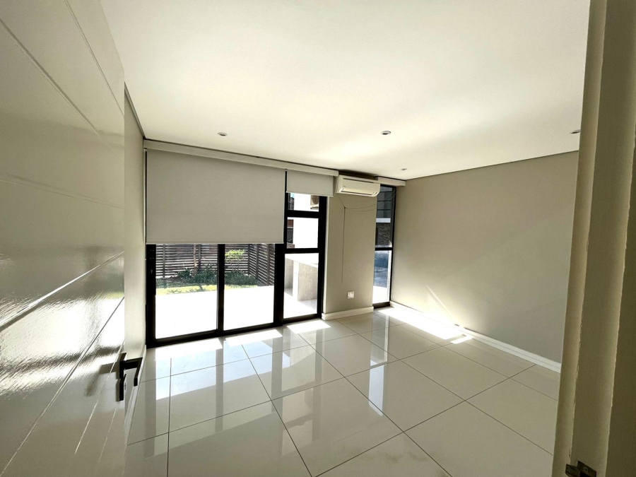 6 Bedroom Property for Sale in Izinga Estate KwaZulu-Natal