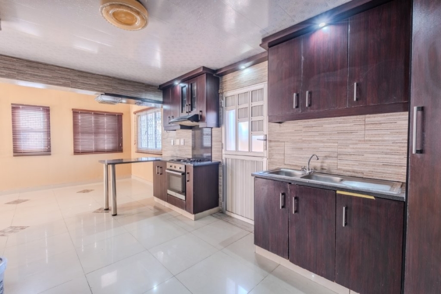 3 Bedroom Property for Sale in Woodview KwaZulu-Natal