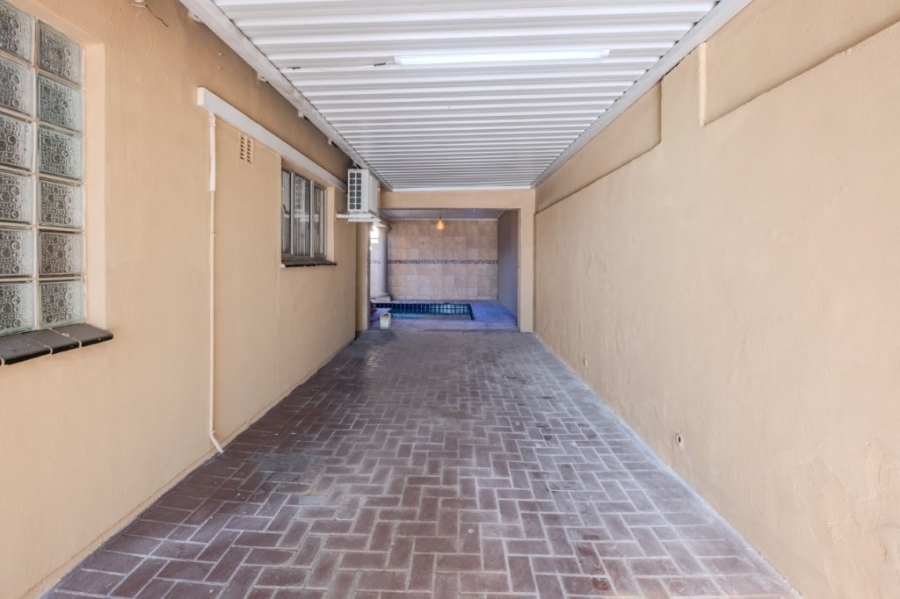 3 Bedroom Property for Sale in Woodview KwaZulu-Natal