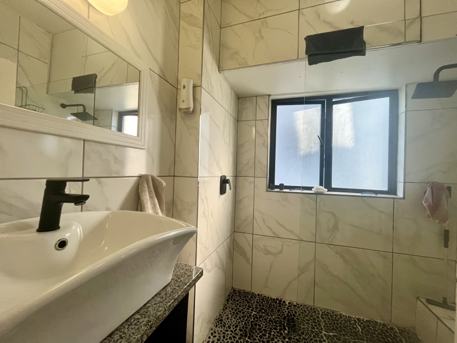2 Bedroom Property for Sale in Sheffield Manor KwaZulu-Natal