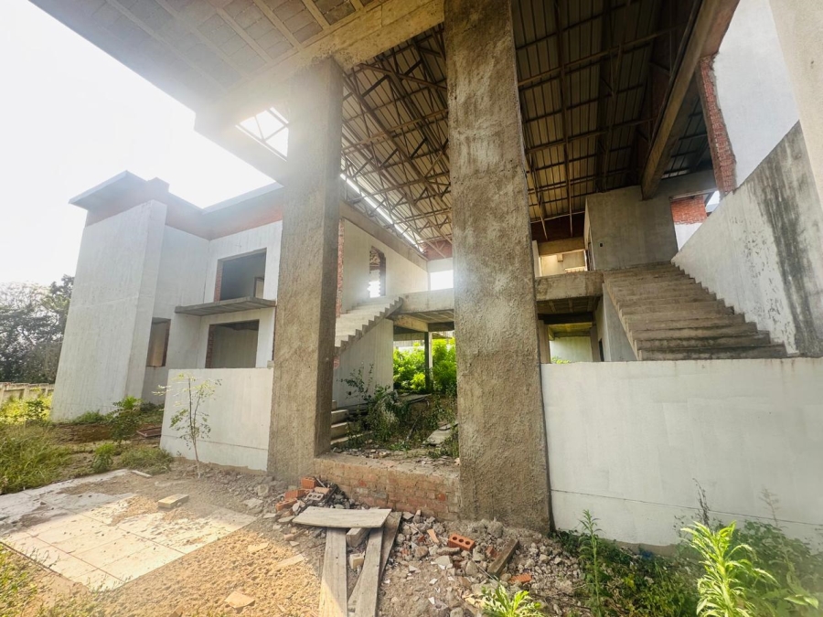 4 Bedroom Property for Sale in Meer En See KwaZulu-Natal