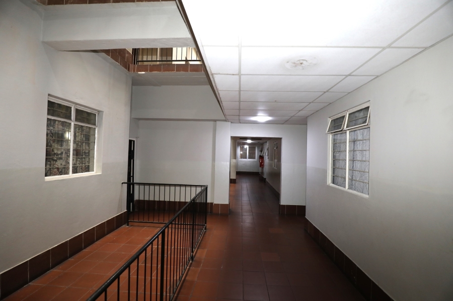 1 Bedroom Property for Sale in Durban Central KwaZulu-Natal