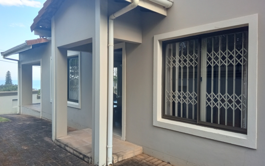 3 Bedroom Property for Sale in Leisure Bay KwaZulu-Natal