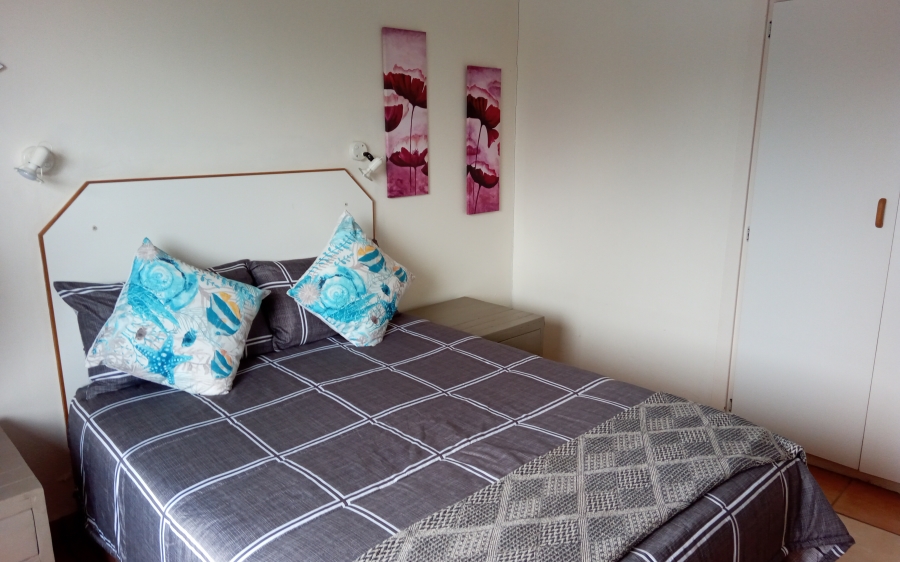 2 Bedroom Property for Sale in Leisure Bay KwaZulu-Natal