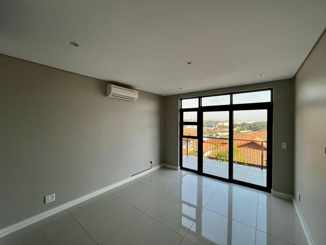 To Let 5 Bedroom Property for Rent in Izinga Estate KwaZulu-Natal