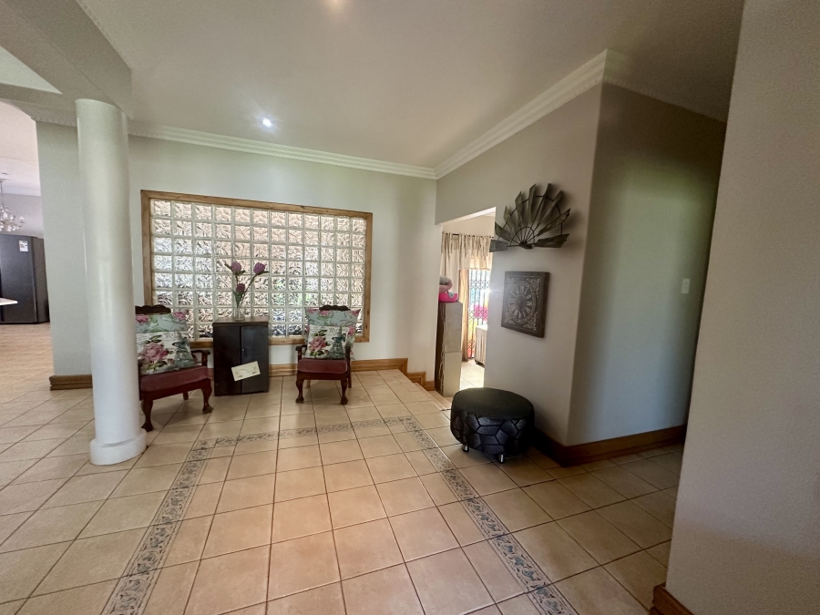 4 Bedroom Property for Sale in Meer En See KwaZulu-Natal