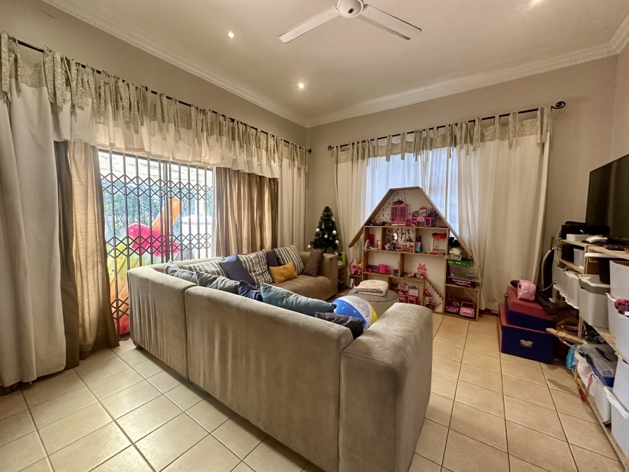 4 Bedroom Property for Sale in Meer En See KwaZulu-Natal