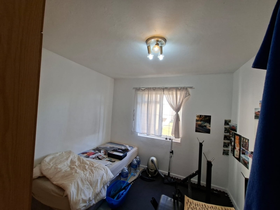 To Let 2 Bedroom Property for Rent in Ocean View KwaZulu-Natal