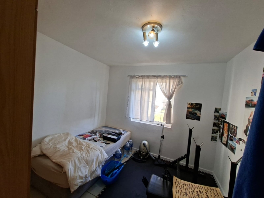 To Let 2 Bedroom Property for Rent in Ocean View KwaZulu-Natal