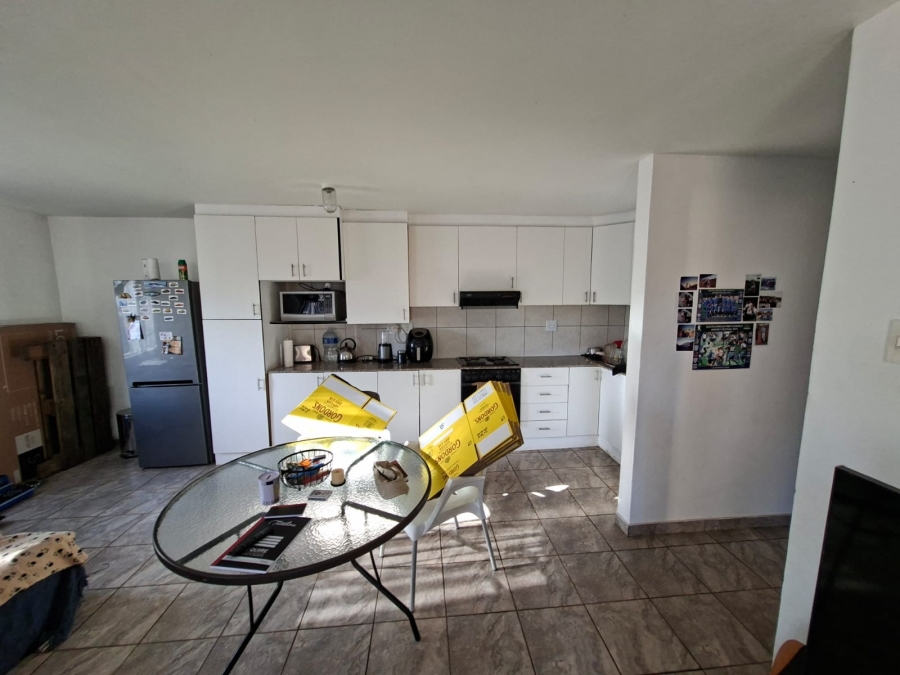 To Let 2 Bedroom Property for Rent in Ocean View KwaZulu-Natal
