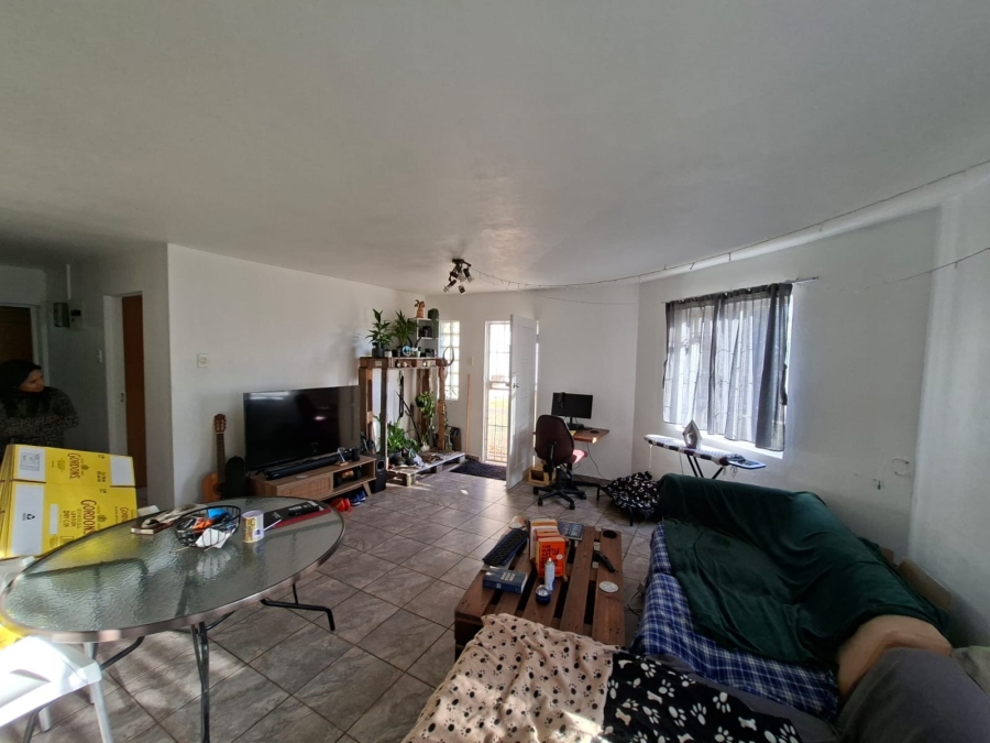 To Let 2 Bedroom Property for Rent in Ocean View KwaZulu-Natal