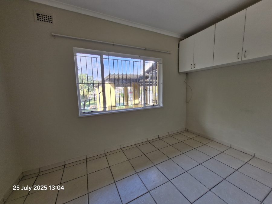 To Let 3 Bedroom Property for Rent in Pinelands KwaZulu-Natal