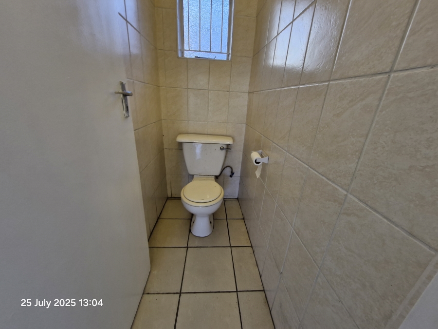 To Let 3 Bedroom Property for Rent in Pinelands KwaZulu-Natal