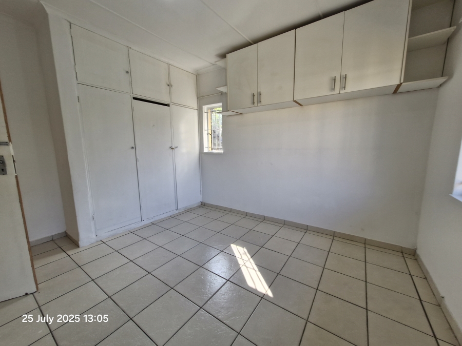 To Let 3 Bedroom Property for Rent in Pinelands KwaZulu-Natal