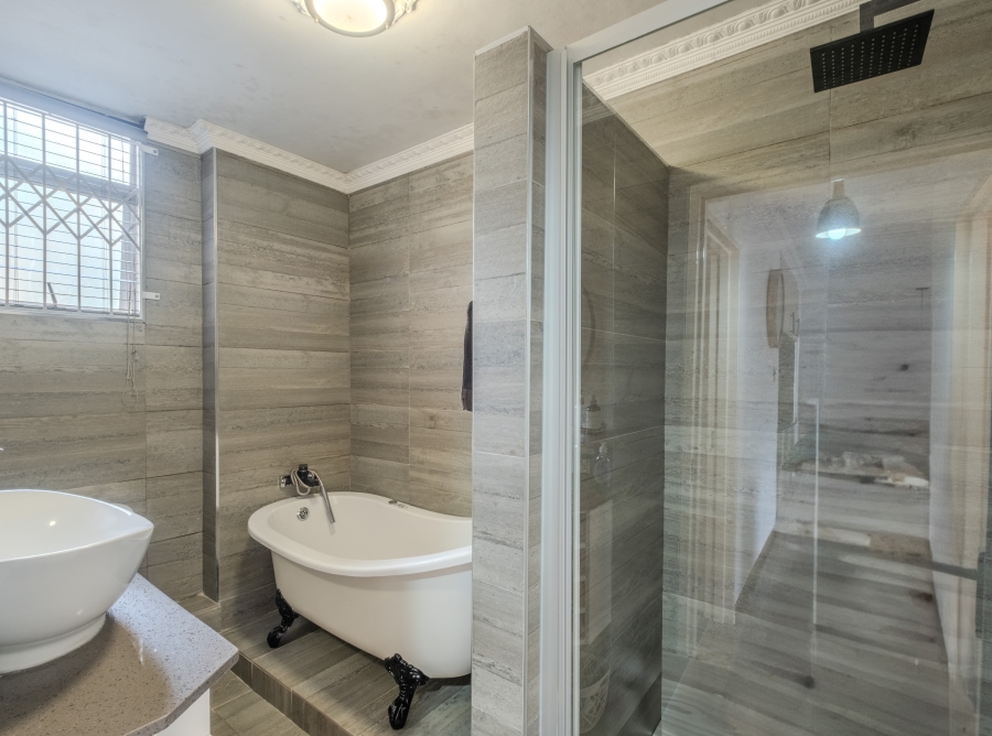 2 Bedroom Property for Sale in Riverside KwaZulu-Natal
