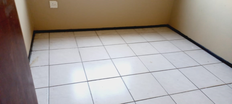 3 Bedroom Property for Sale in Esikhawini KwaZulu-Natal