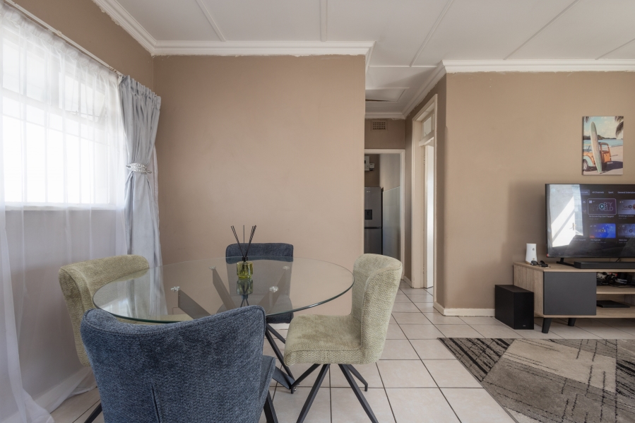 2 Bedroom Property for Sale in Glenwood KwaZulu-Natal