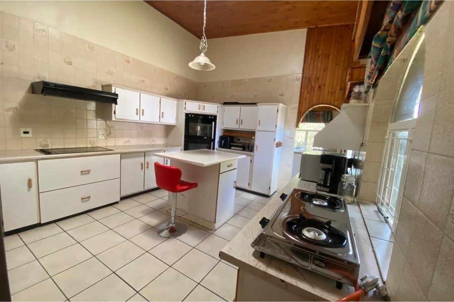 4 Bedroom Property for Sale in Signal Hill KwaZulu-Natal