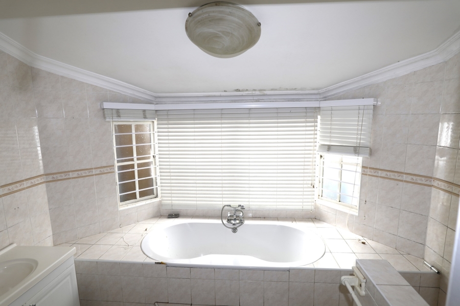 4 Bedroom Property for Sale in Padfield Park KwaZulu-Natal