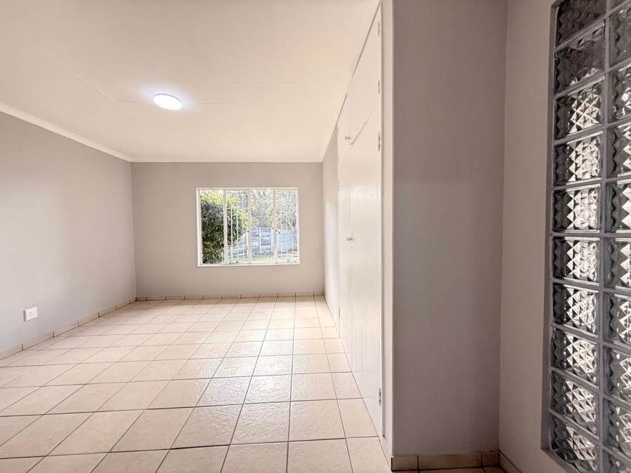 3 Bedroom Property for Sale in Huttenheights KwaZulu-Natal
