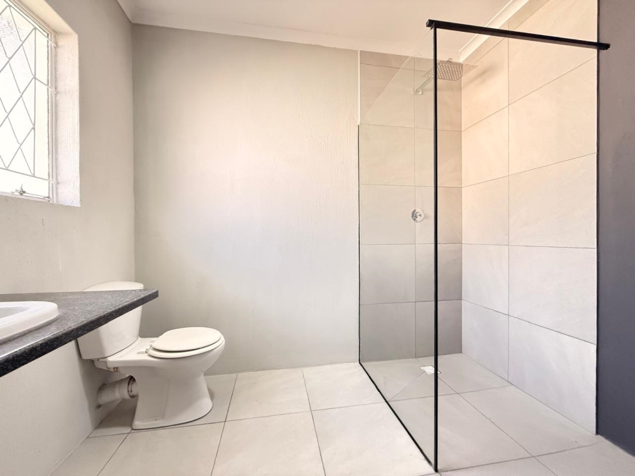 3 Bedroom Property for Sale in Huttenheights KwaZulu-Natal