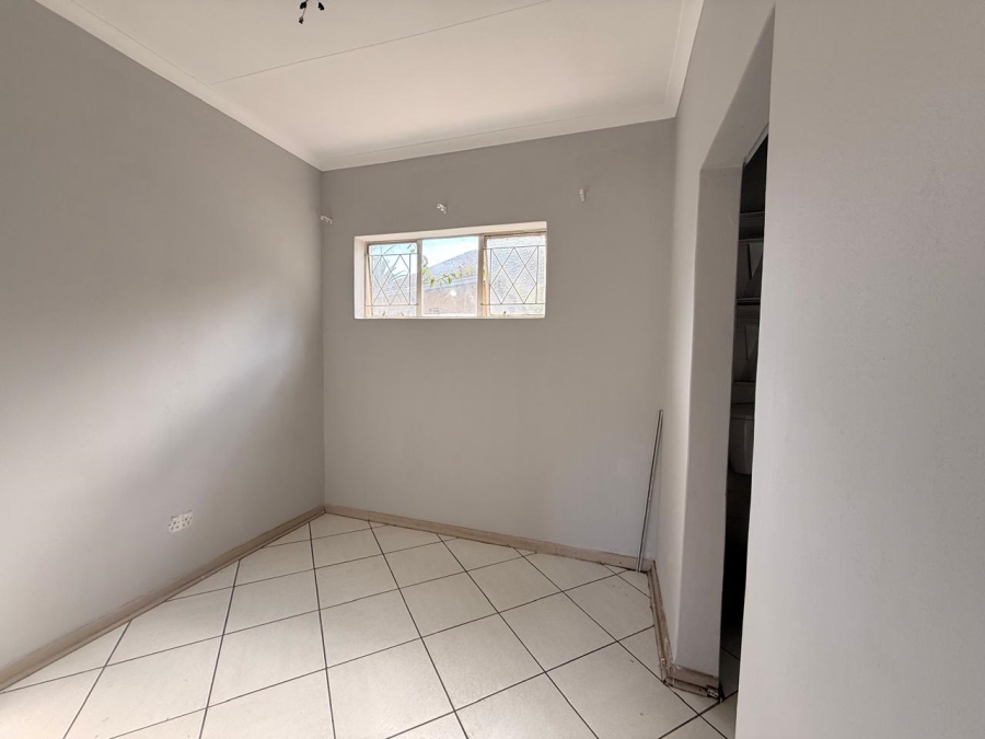 3 Bedroom Property for Sale in Huttenheights KwaZulu-Natal