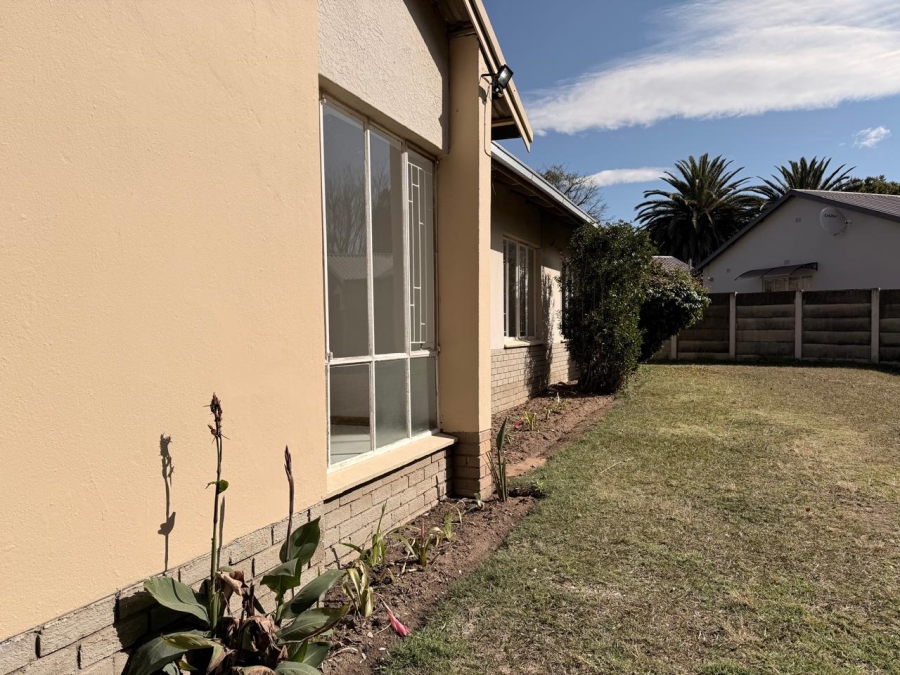 3 Bedroom Property for Sale in Huttenheights KwaZulu-Natal