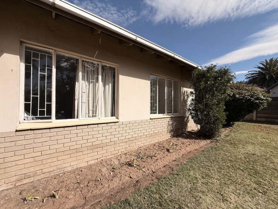 3 Bedroom Property for Sale in Huttenheights KwaZulu-Natal