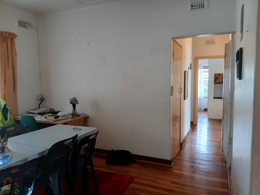 To Let 3 Bedroom Property for Rent in Bluff KwaZulu-Natal