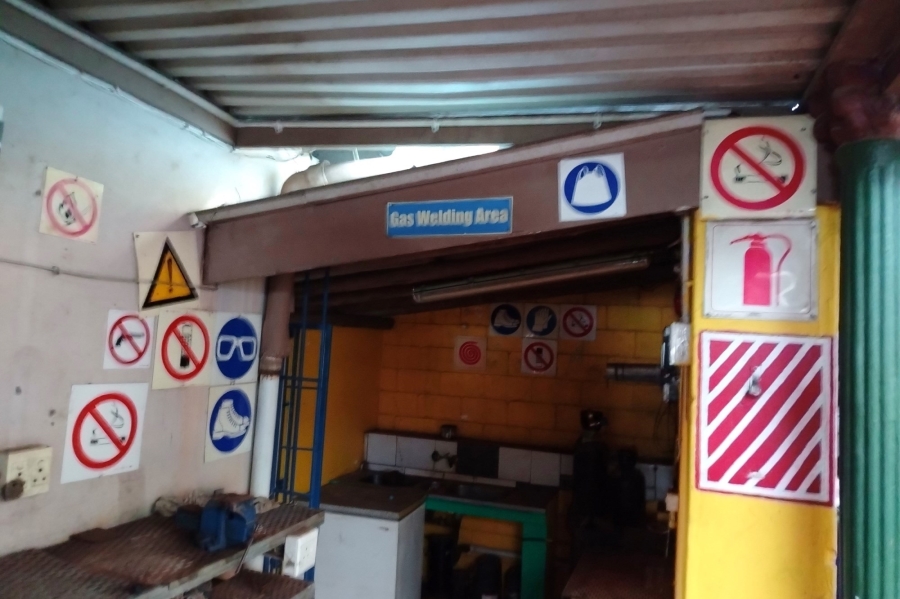 Commercial Property for Sale in Park Hill KwaZulu-Natal
