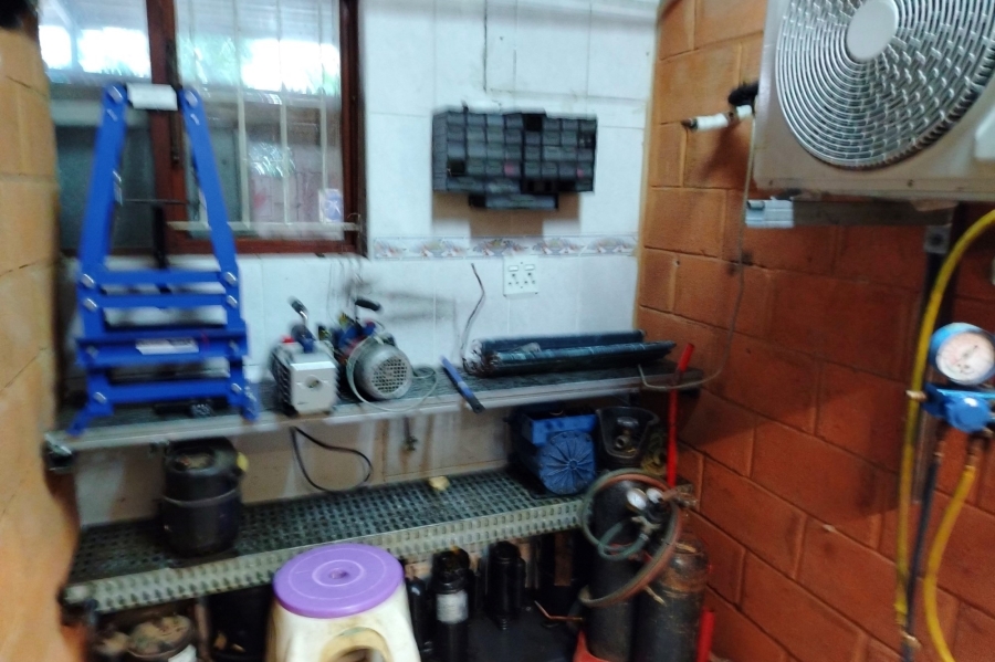 Commercial Property for Sale in Park Hill KwaZulu-Natal