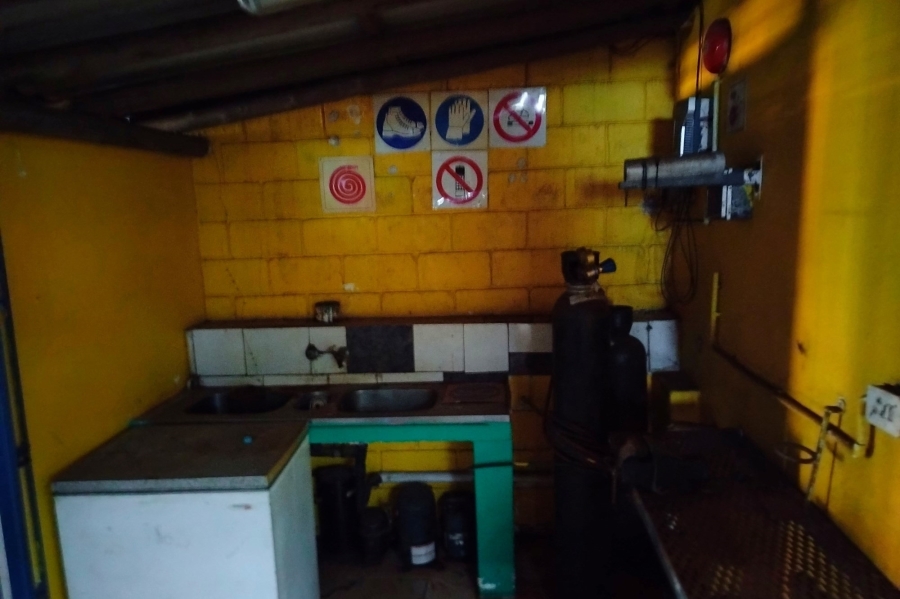 Commercial Property for Sale in Park Hill KwaZulu-Natal