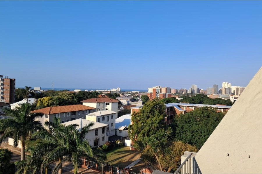 To Let 3 Bedroom Property for Rent in Essenwood KwaZulu-Natal