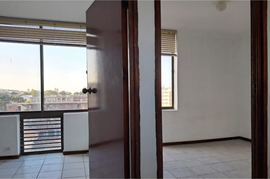 To Let 3 Bedroom Property for Rent in Essenwood KwaZulu-Natal