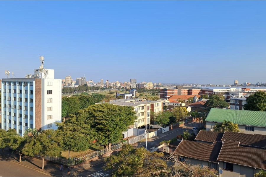 To Let 3 Bedroom Property for Rent in Essenwood KwaZulu-Natal
