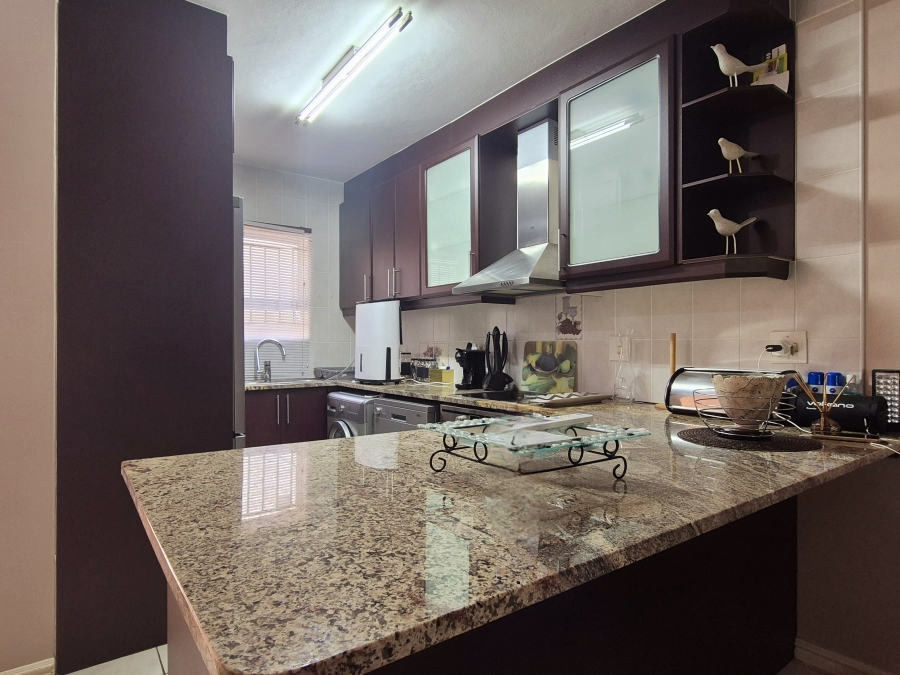 3 Bedroom Property for Sale in Shakas Rock KwaZulu-Natal
