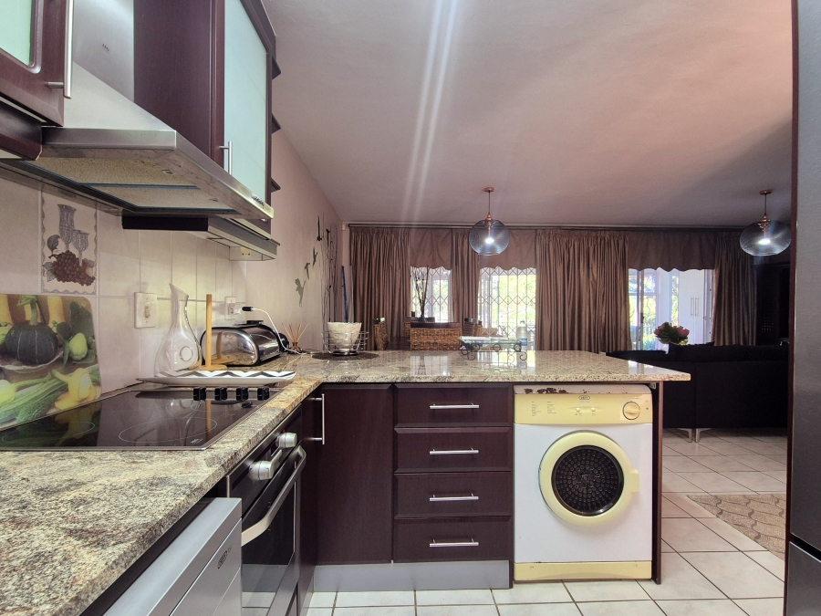 3 Bedroom Property for Sale in Shakas Rock KwaZulu-Natal