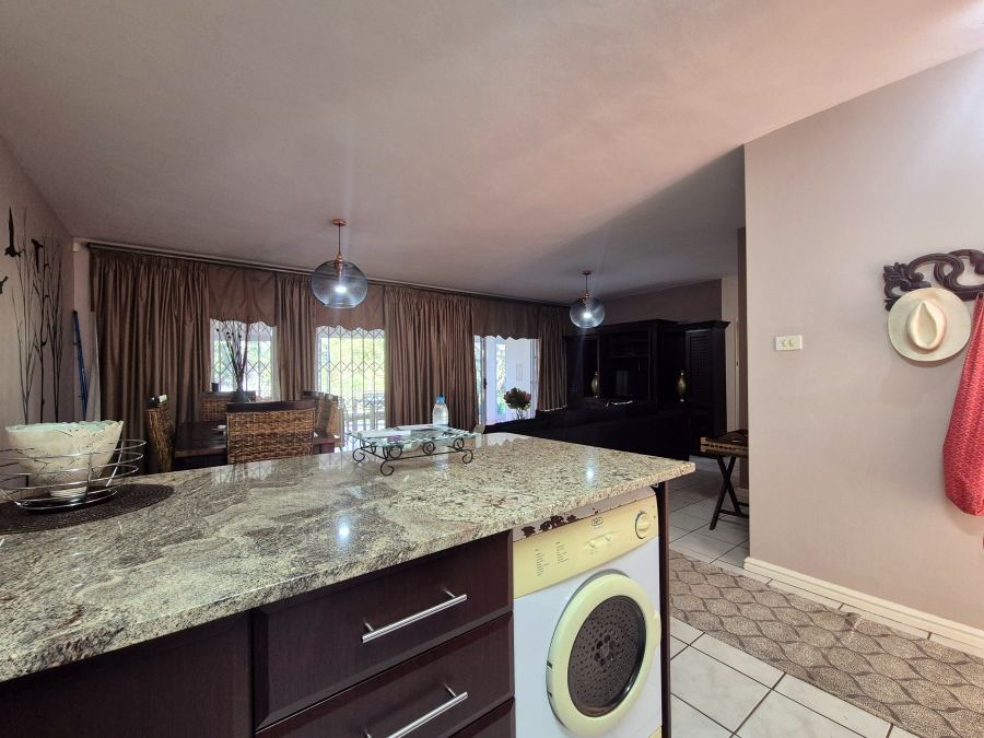 3 Bedroom Property for Sale in Shakas Rock KwaZulu-Natal