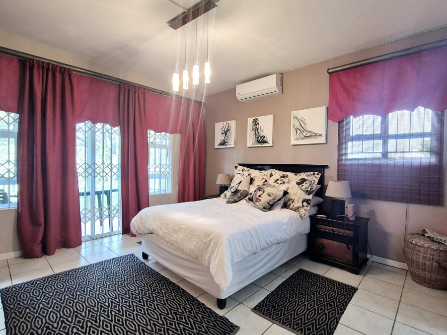 3 Bedroom Property for Sale in Shakas Rock KwaZulu-Natal