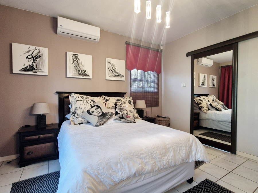 3 Bedroom Property for Sale in Shakas Rock KwaZulu-Natal